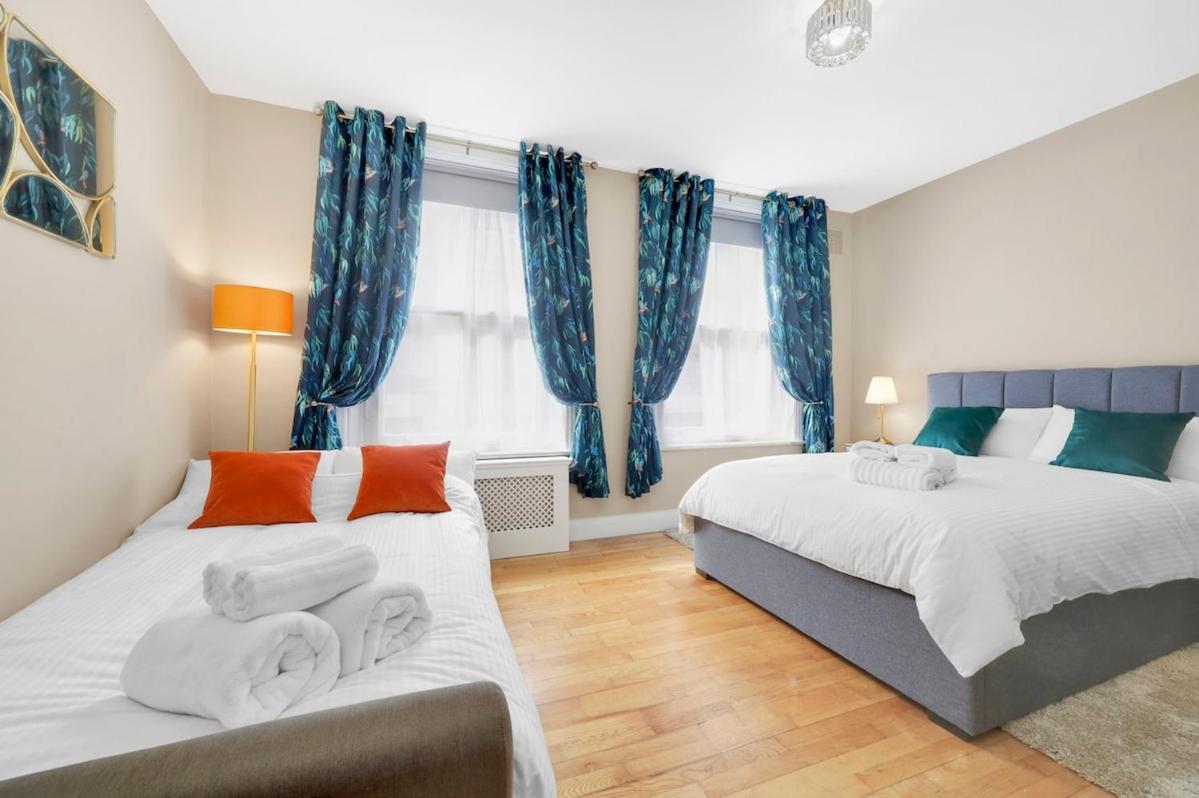 Soho - Sleeps 6 - Amazing Location * London