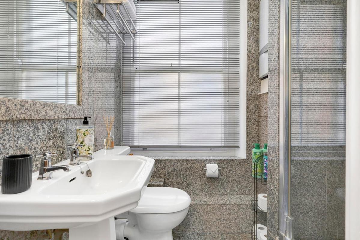 Apartment Soho - Sleeps 6 - Amazing Location